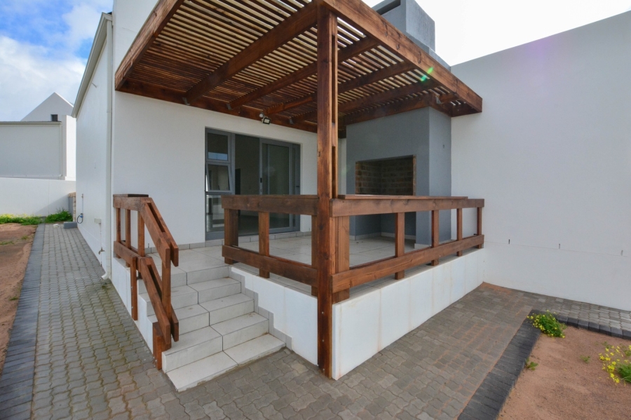 2 Bedroom Property for Sale in Saldanha Heights Western Cape